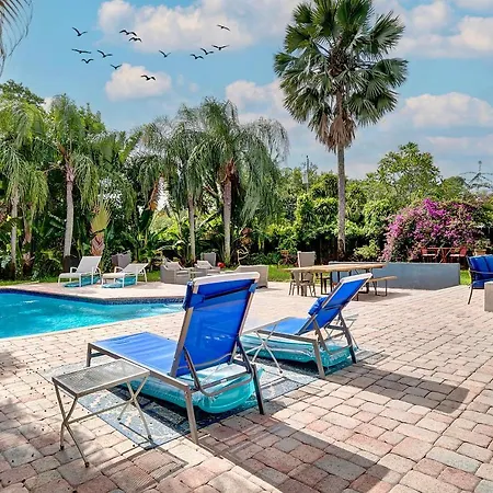 Breathtaking Pool Home And Backyard By Wilton Mnrs